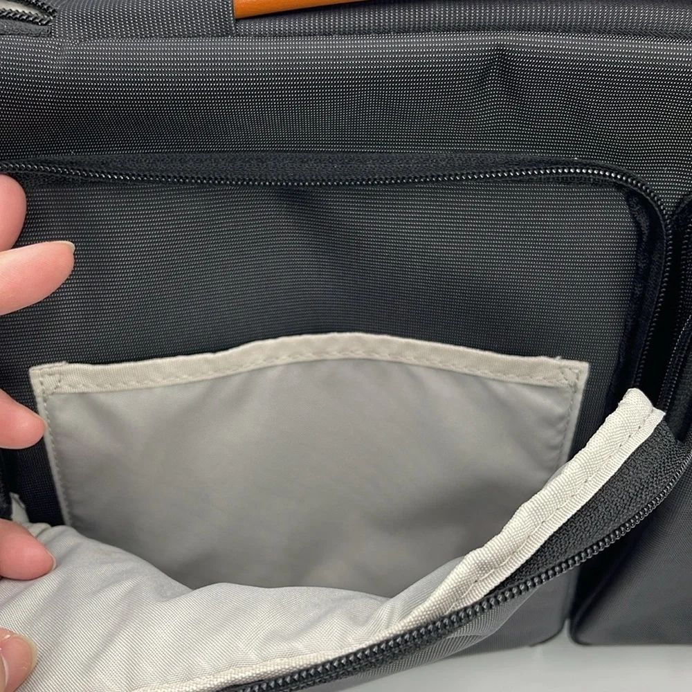 Tomtoc Defender-A42 Laptop Shoudler Bag for 16 inch MacBook Pro